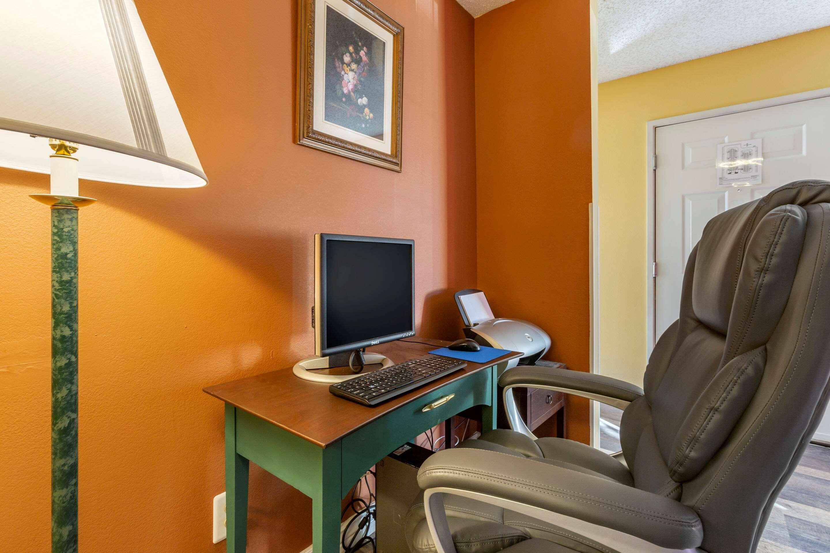 Suburban Studios Albuquerque Midtown - University Kültér fotó